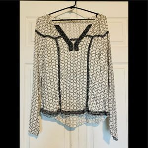 Gap szM blouse geometric pattern